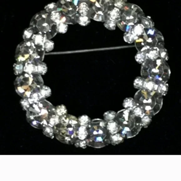 Warner Vintage Signed Circle Brooch Pin - Picture 2 of 9